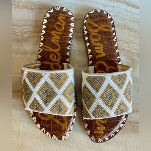 NEW Sam Edelman Gold/White/Silver Embroidered Slides Sandals Size 8